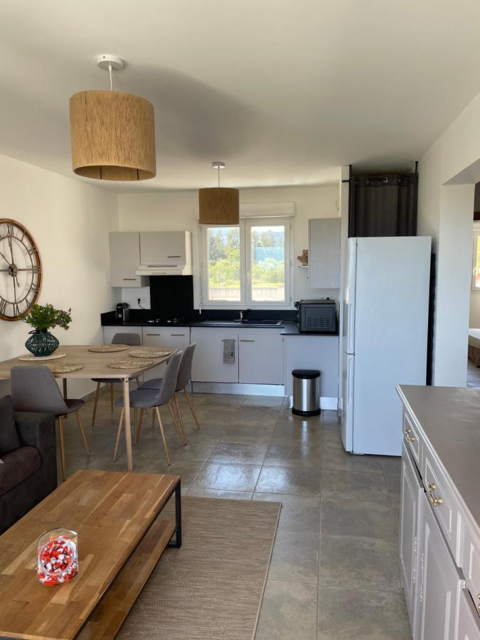 Bel appartement climatisé, vue mer Cervione Exterior foto